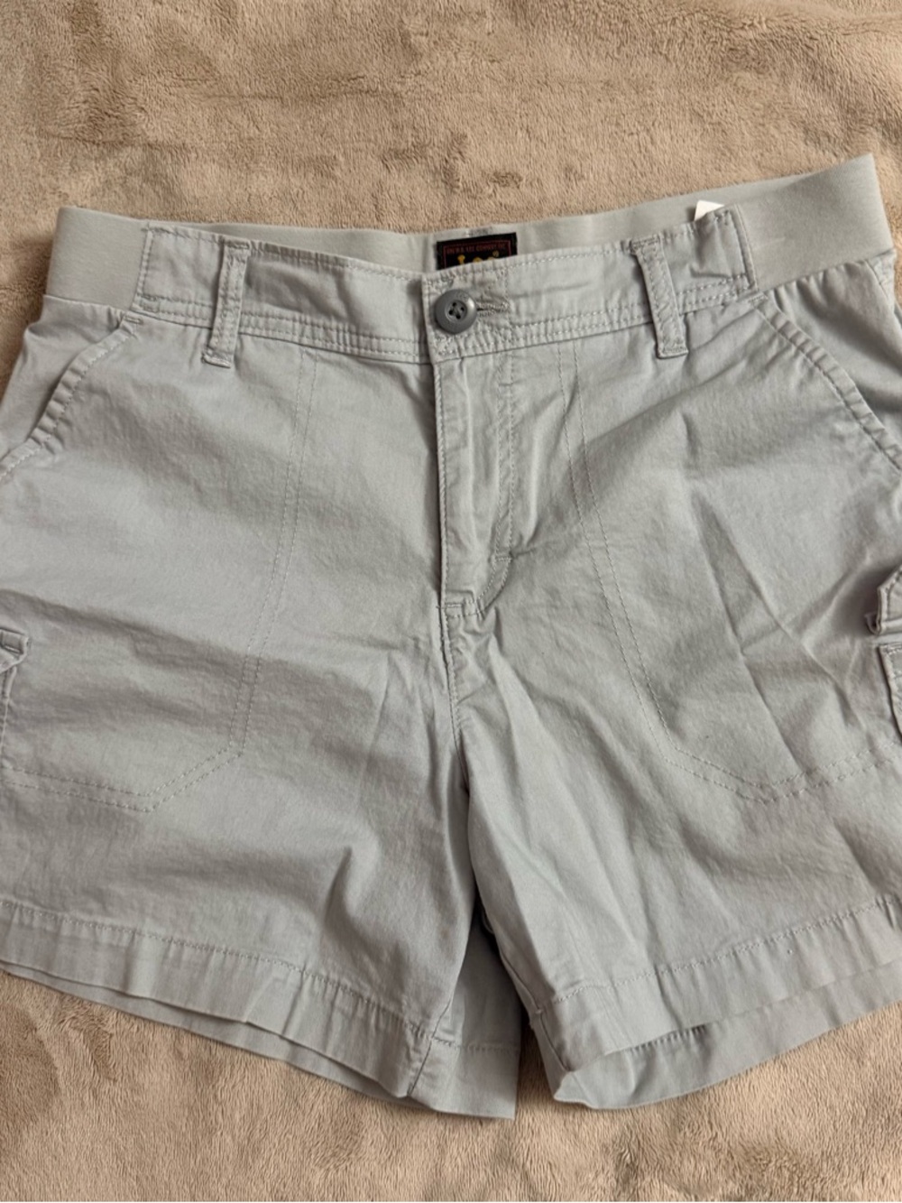 Lee Light Gray Men’s Cargo Shorts